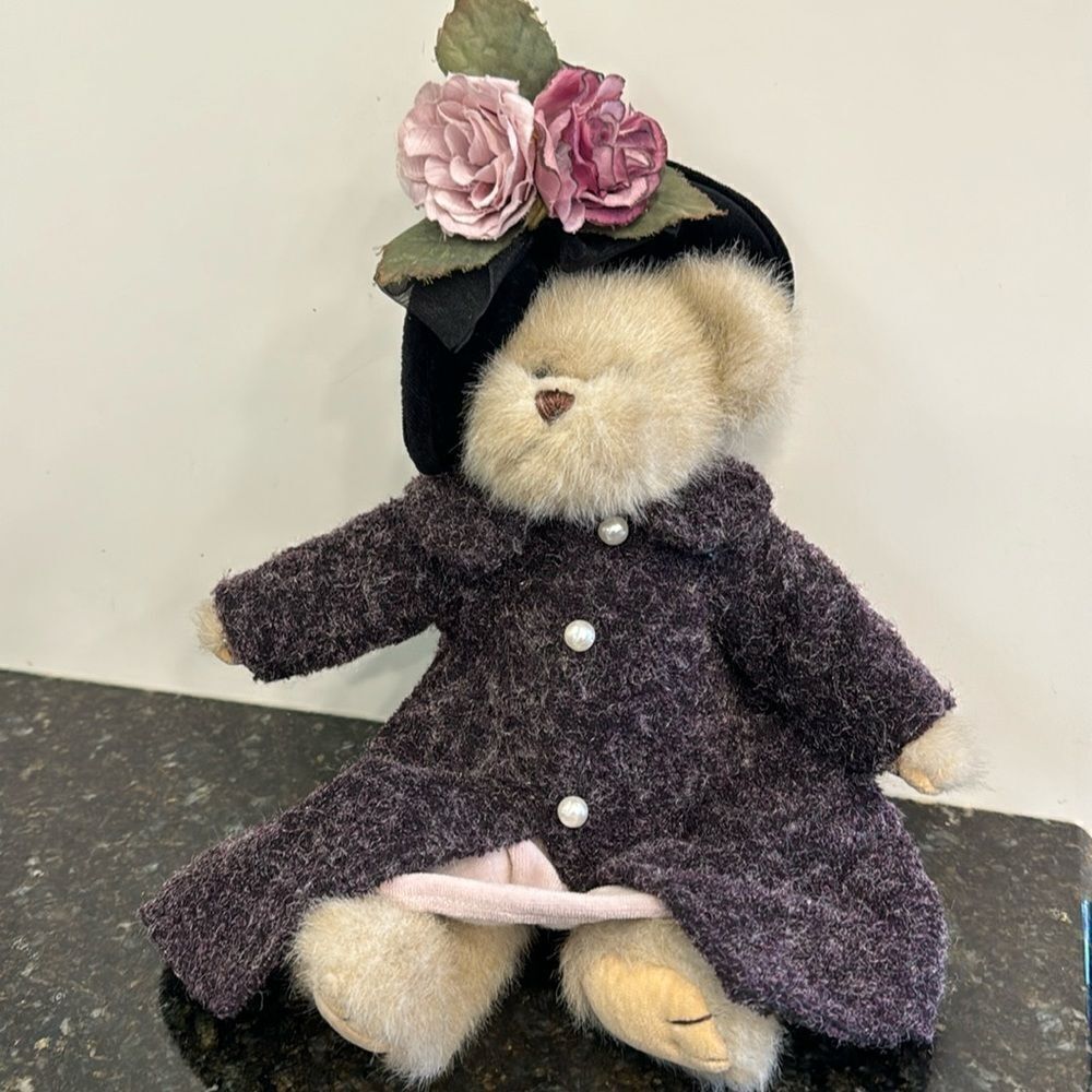 Bearington Collection 2003 Bridgette Bear 1381 14" Ret. Purple Coat & Ha…